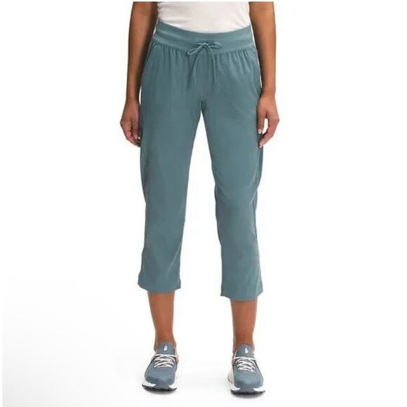 The North Face Pants Womens XL Blue Aphrodite Motion Capri Hiking Active Outdoor - Picture 1 of 14